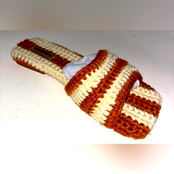 Free People Show Your Stripes Hand Knit In Neutral Combo Sandals NEW Women‎ 11M - Picture 1 of 10